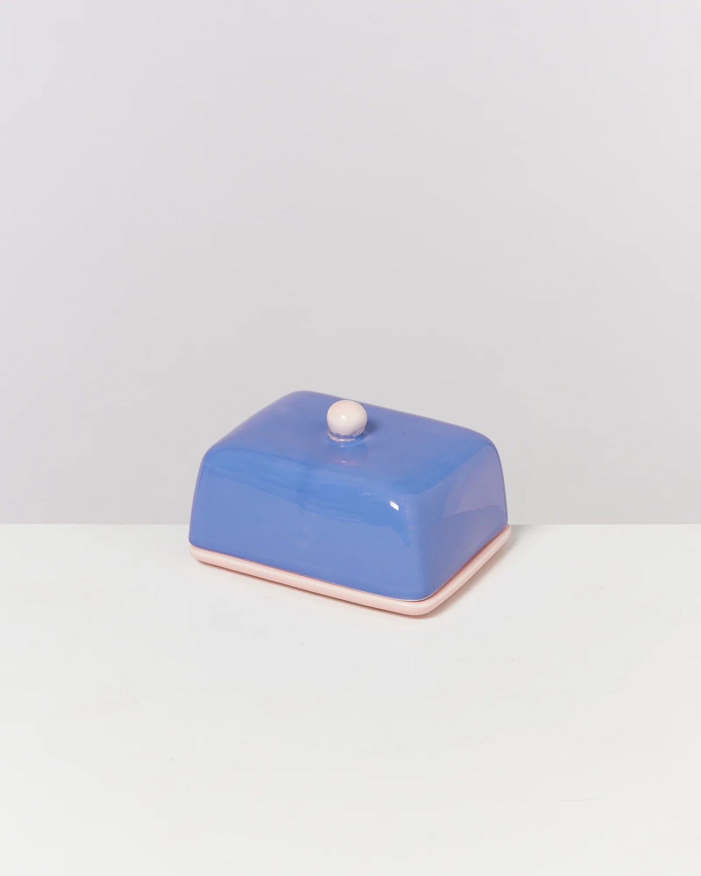 Seia - butterdish blue pink